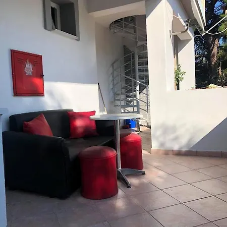 Poplar Lofts & Karavouzi Appartamento