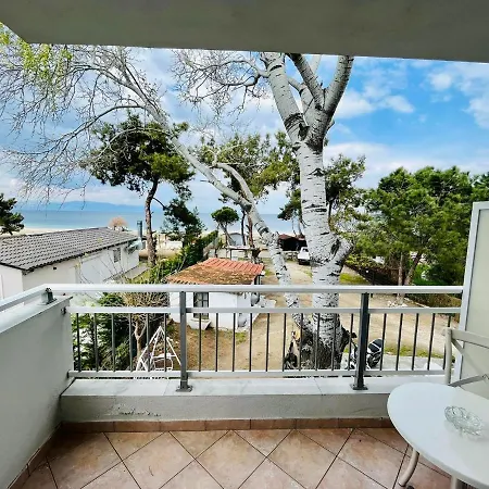 Poplar Lofts & Karavouzi