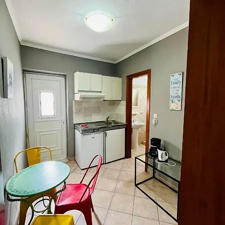 Poplar Lofts & Karavouzi *