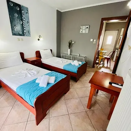 Poplar Lofts & Karavouzi Appartamento *