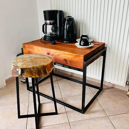 Poplar Lofts & Karavouzi *