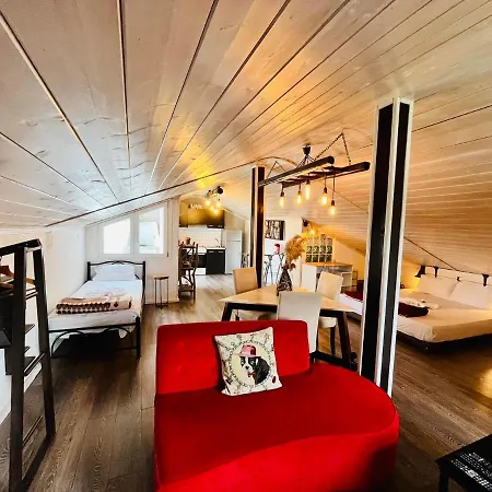 Appartamento Poplar Lofts & Karavouzi