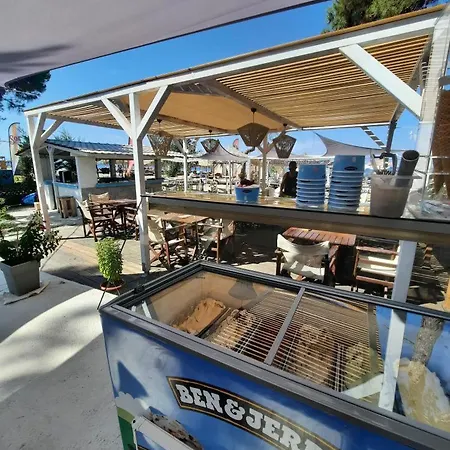 Poplar Lofts & Karavouzi *