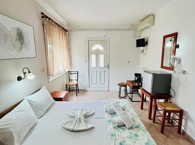 公寓 Poplar Lofts & Karavouzi *