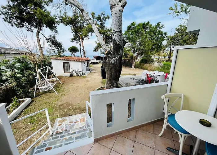 Poplar Lofts & Karavouzi