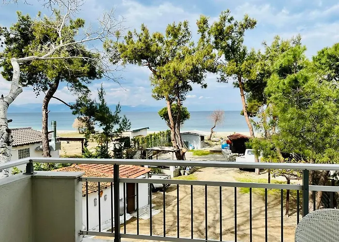 Poplar Lofts & Karavouzi Prínos